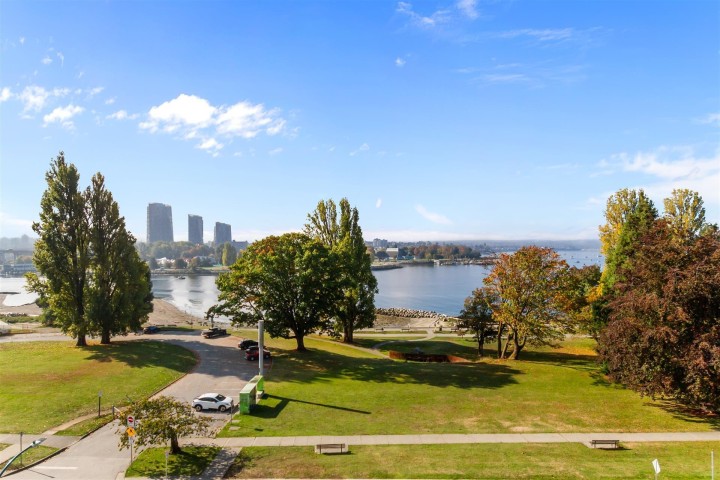 Photo 1 at PH - 1403 Beach Avenue, West End VW, Vancouver West