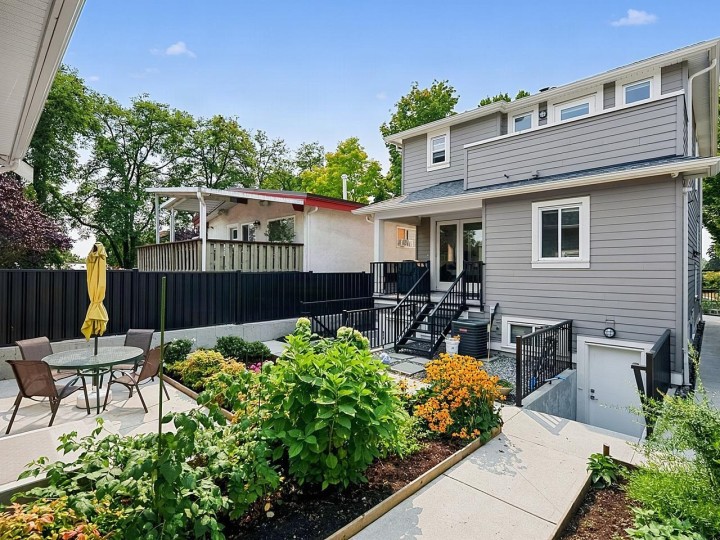Photo 34 at 636 Cassiar Street, Renfrew VE, Vancouver East