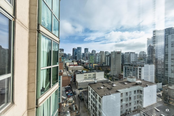 Photo 22 at 1106 - 1188 Howe Street, Downtown VW, Vancouver West