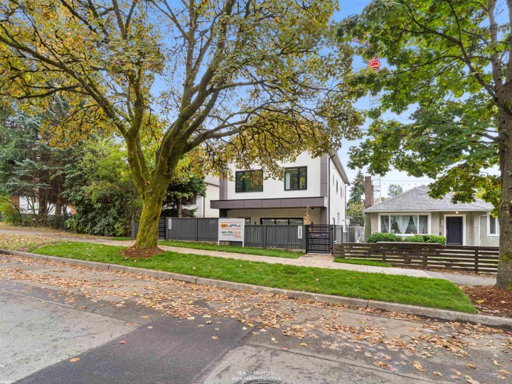 Photo 35 at 1 - 1986 E 8th Avenue, Grandview Woodland, Vancouver East