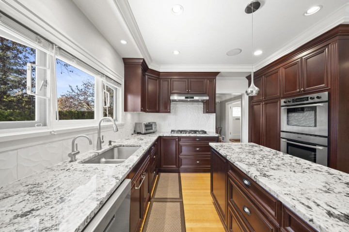 Photo 13 at 2896 W 38th Avenue, Kerrisdale, Vancouver West