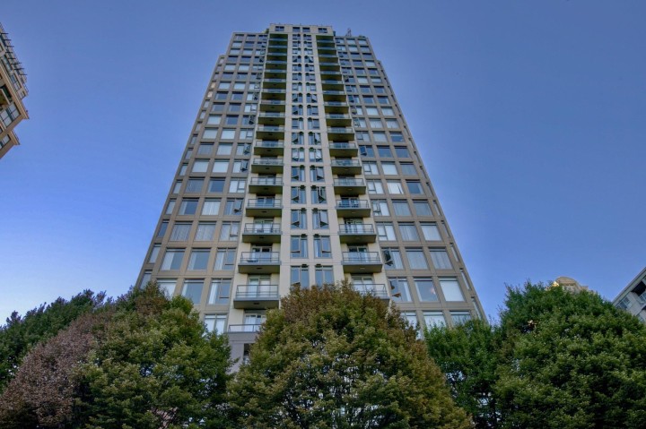 Photo 27 at 2403 - 1001 Homer Street, Yaletown, Vancouver West