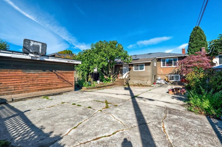 Photo 24 at 3232 W 16th Avenue, Arbutus, Vancouver West