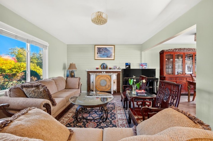 Photo 8 at 3232 W 16th Avenue, Arbutus, Vancouver West