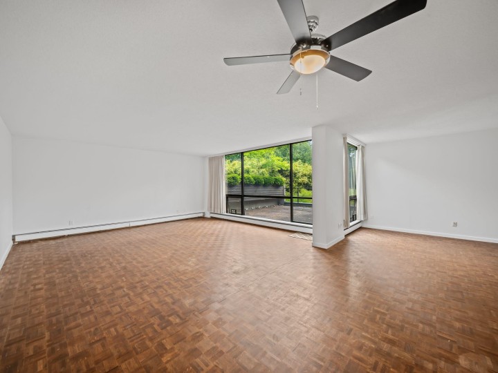 Photo 3 at 106 - 4900 Cartier Street, Shaughnessy, Vancouver West