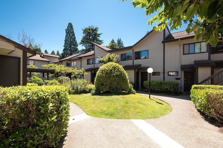 Photo 1 at 31 - 460 W 16th Avenue, Cambie, Vancouver West