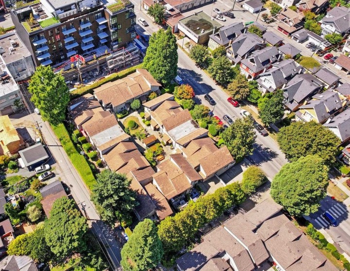 Photo 30 at 31 - 460 W 16th Avenue, Cambie, Vancouver West