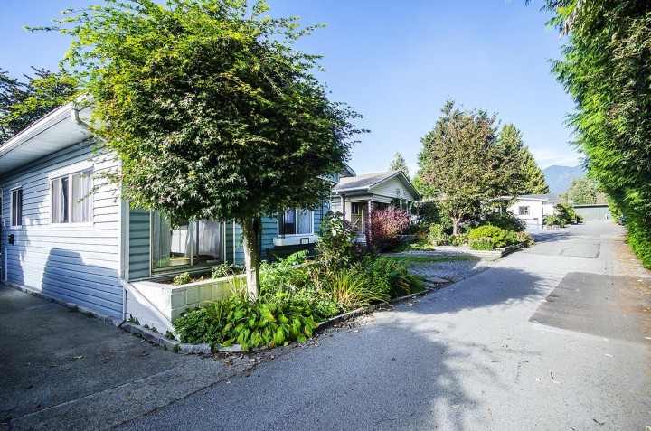 Photo 19 at 227 Tomahawk Avenue, Park Royal, West Vancouver