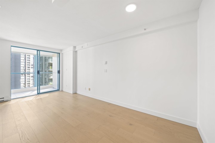 Photo 16 at 1610 - 939 Homer Street, Yaletown, Vancouver West