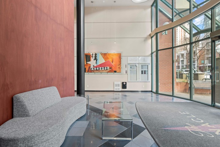 Photo 24 at 1610 - 939 Homer Street, Yaletown, Vancouver West