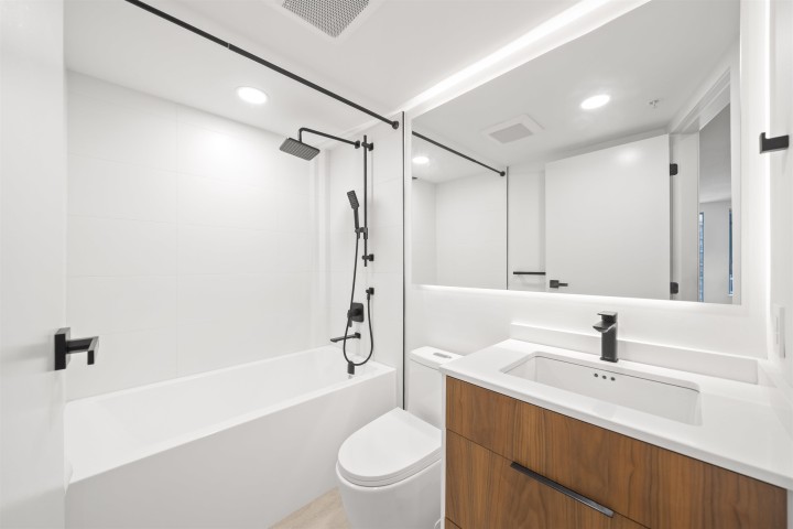 Photo 14 at 1610 - 939 Homer Street, Yaletown, Vancouver West