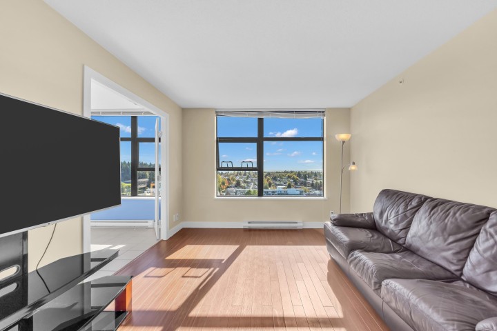 Photo 10 at 2702 - 5380 Oben Street, Collingwood VE, Vancouver East