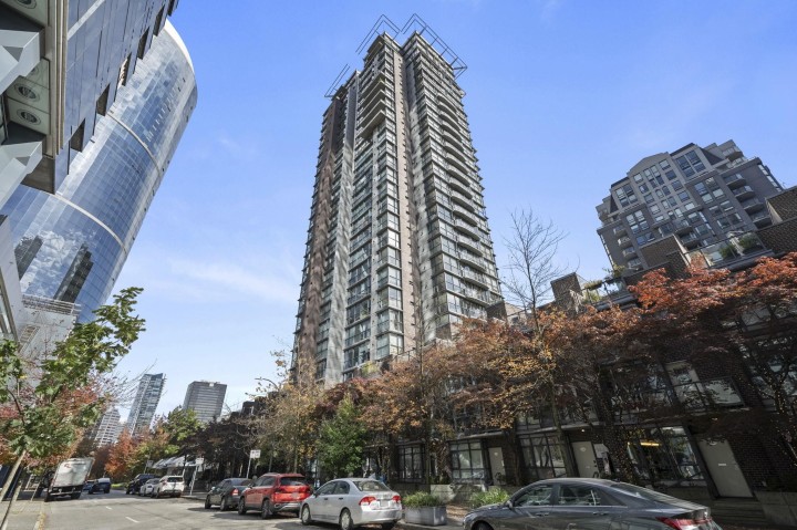Photo 24 at 1807 - 1068 Hornby Street, Downtown VW, Vancouver West