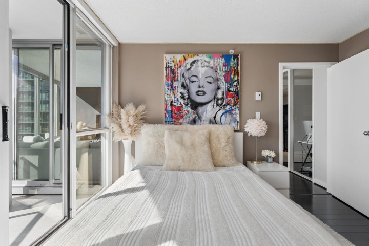 Photo 35 at 908 - 1408 Strathmore Mews, Yaletown, Vancouver West
