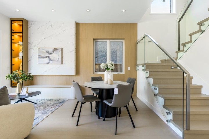 Photo 6 at 2 - 3771 W King Edward Avenue, Dunbar, Vancouver West