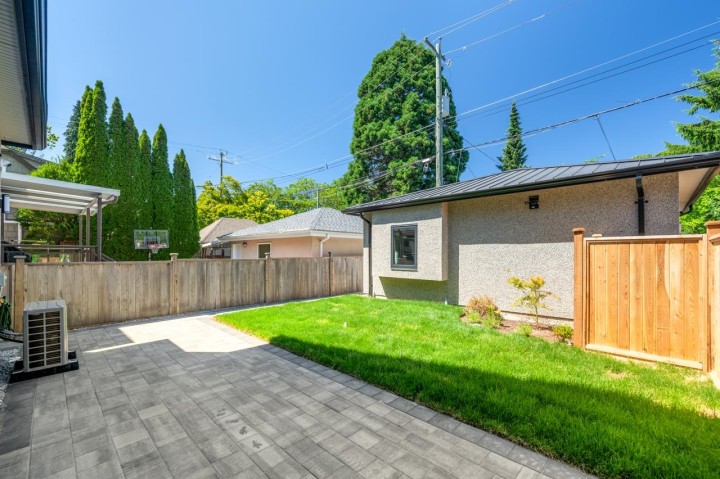 Photo 28 at 2 - 3771 W King Edward Avenue, Dunbar, Vancouver West