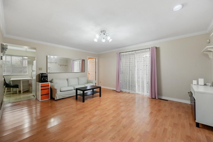 Photo 17 at 819 W 70th Avenue, Marpole, Vancouver West