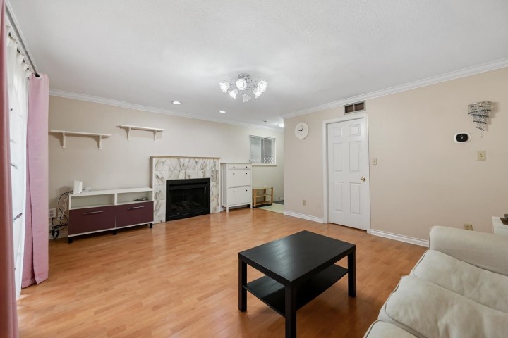 Photo 19 at 819 W 70th Avenue, Marpole, Vancouver West