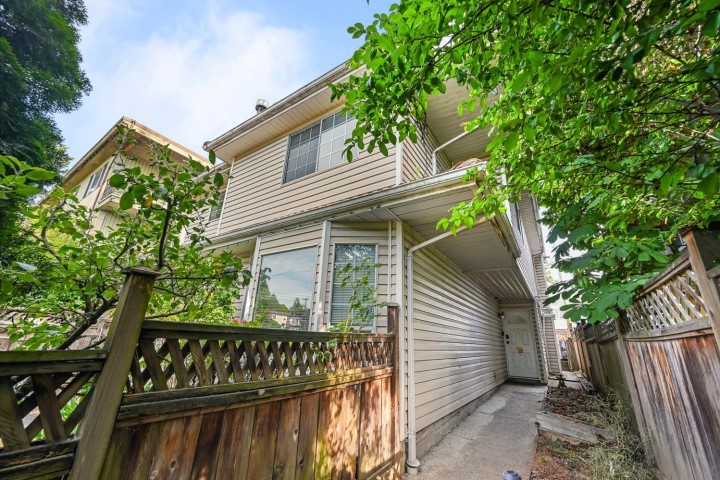 Photo 29 at 819 W 70th Avenue, Marpole, Vancouver West