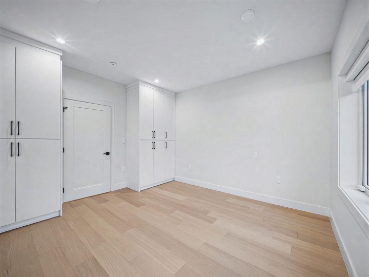 Photo 14 at 2 - 6989 Kerr Street, Killarney VE, Vancouver East