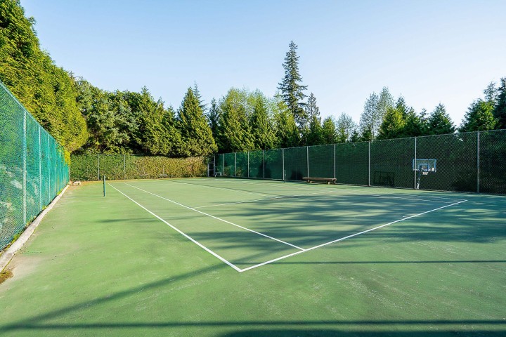Photo 35 at 402 - 3131 Deer Ridge Drive, Deer Ridge WV, West Vancouver