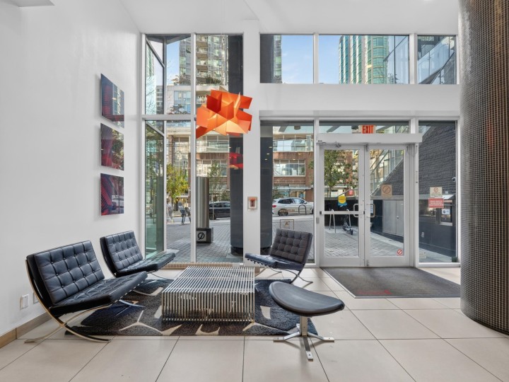 Photo 12 at 2508 - 233 Robson Street, Downtown VW, Vancouver West