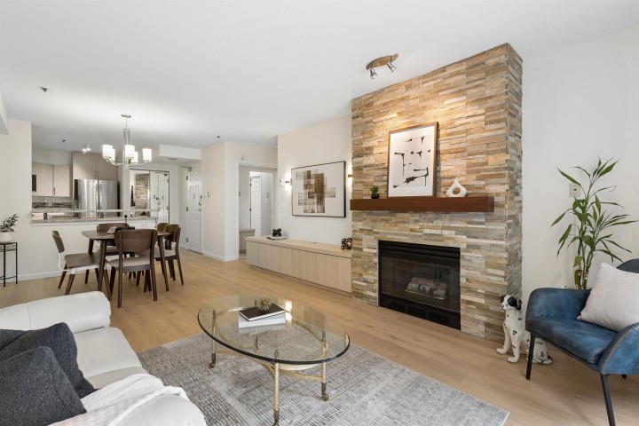 Photo 4 at 305 - 980 W 21st Avenue, Cambie, Vancouver West