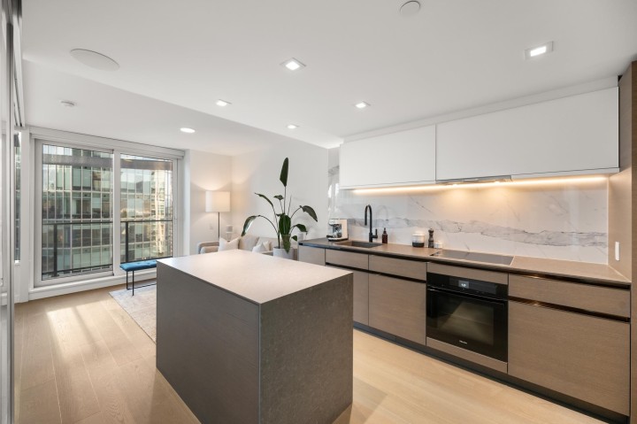 Photo 2 at 1404 - 620 Cardero Street, Coal Harbour, Vancouver West