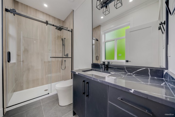Photo 13 at 2995 E 17th Avenue, Renfrew Heights, Vancouver East