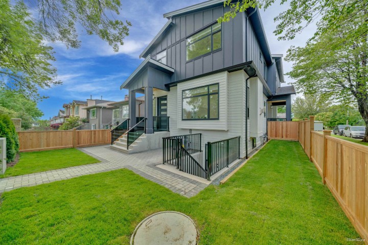 Photo 14 at 2995 E 17th Avenue, Renfrew Heights, Vancouver East