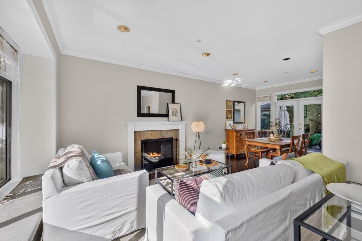 Photo 7 at 135 E 43rd Avenue, Main, Vancouver East