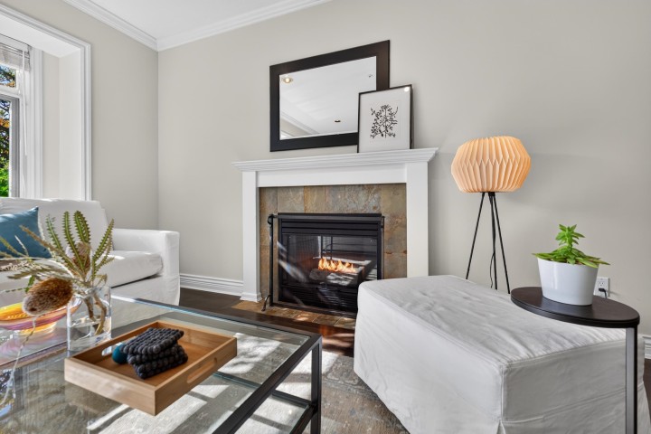 Photo 10 at 135 E 43rd Avenue, Main, Vancouver East