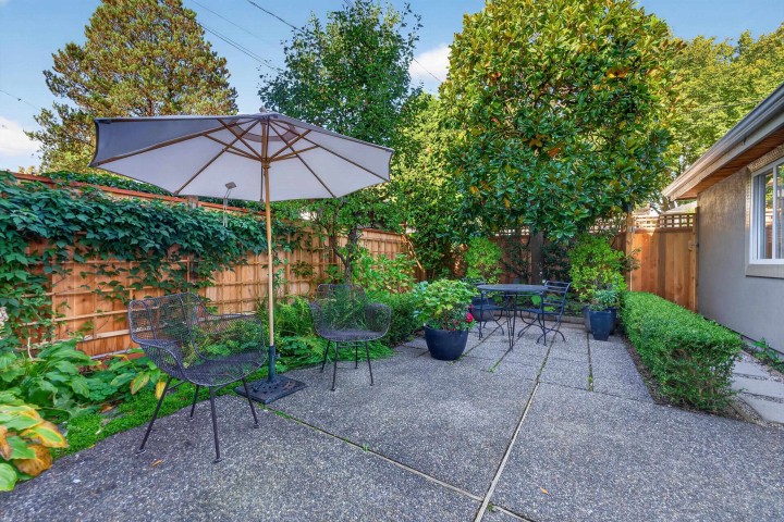 Photo 15 at 135 E 43rd Avenue, Main, Vancouver East