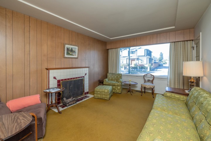 Photo 5 at 3368 Parker Street, Renfrew VE, Vancouver East