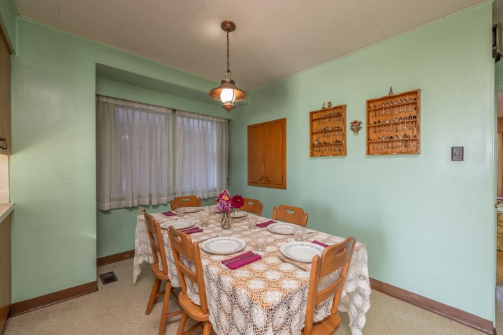 Photo 9 at 3368 Parker Street, Renfrew VE, Vancouver East