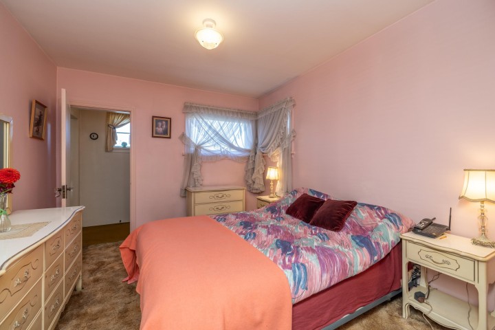 Photo 19 at 3368 Parker Street, Renfrew VE, Vancouver East