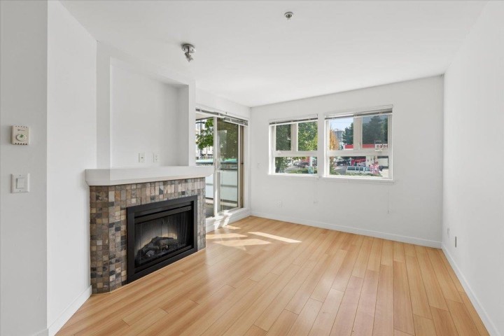 Photo 17 at 218 - 405 Skeena Street, Renfrew VE, Vancouver East