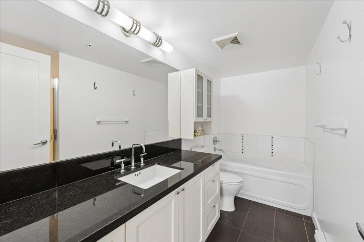 Photo 26 at 218 - 405 Skeena Street, Renfrew VE, Vancouver East