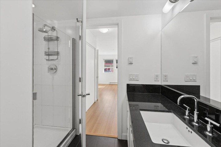 Photo 25 at 218 - 405 Skeena Street, Renfrew VE, Vancouver East
