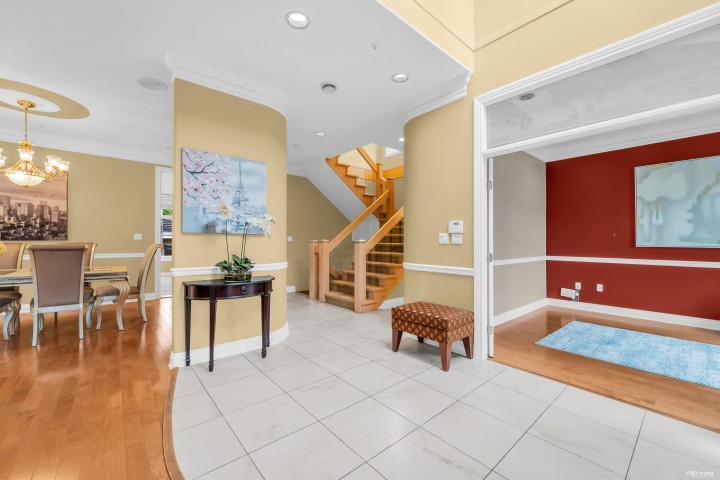 Photo 2 at 2498 W 22nd Ave Avenue, Arbutus, Vancouver West
