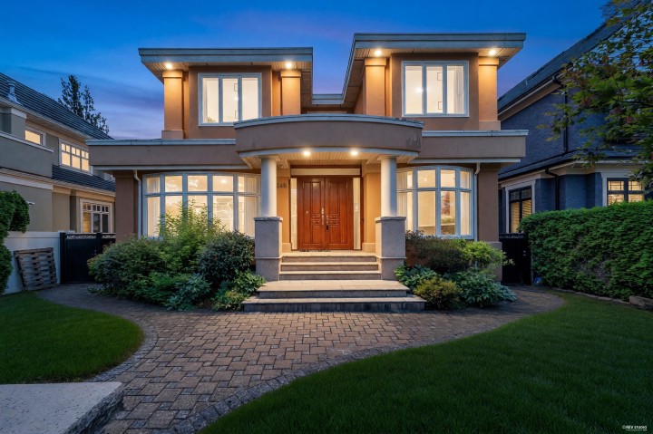 Photo 1 at 2498 W 22nd Ave Avenue, Arbutus, Vancouver West