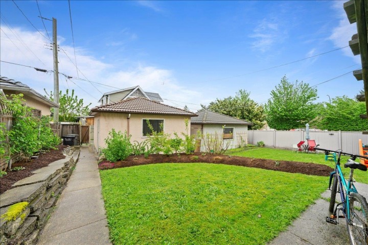 Photo 38 at 1375 E 18th Avenue, Knight, Vancouver East