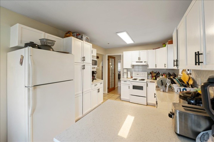 Photo 14 at 1375 E 18th Avenue, Knight, Vancouver East