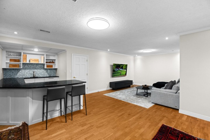 Photo 27 at 885 Margaree Place, Cedardale, West Vancouver