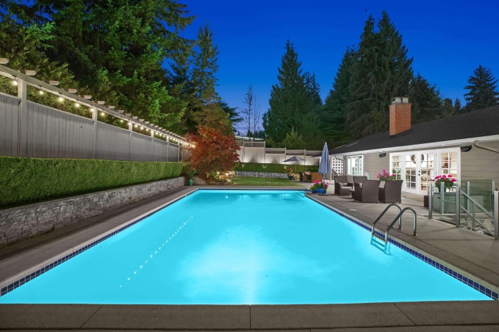 Photo 36 at 885 Margaree Place, Cedardale, West Vancouver