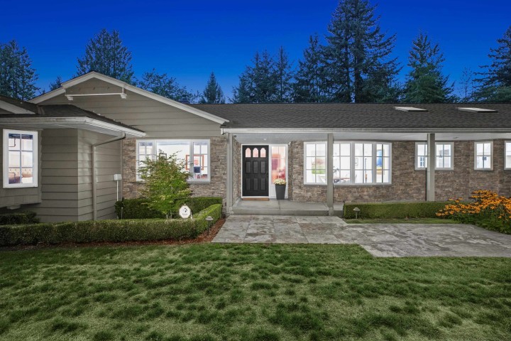 Photo 32 at 885 Margaree Place, Cedardale, West Vancouver