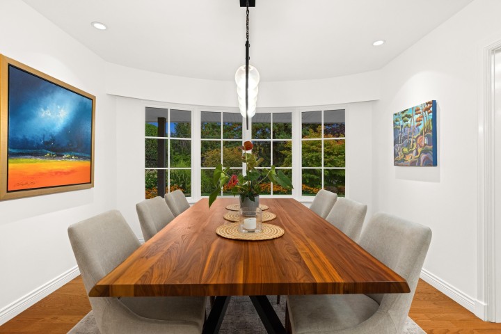 Photo 5 at 885 Margaree Place, Cedardale, West Vancouver