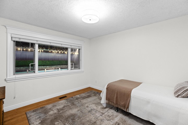 Photo 24 at 885 Margaree Place, Cedardale, West Vancouver