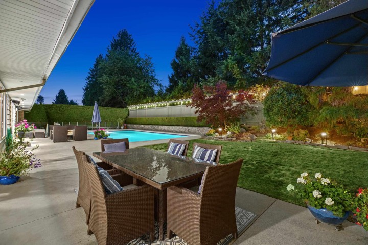 Photo 33 at 885 Margaree Place, Cedardale, West Vancouver