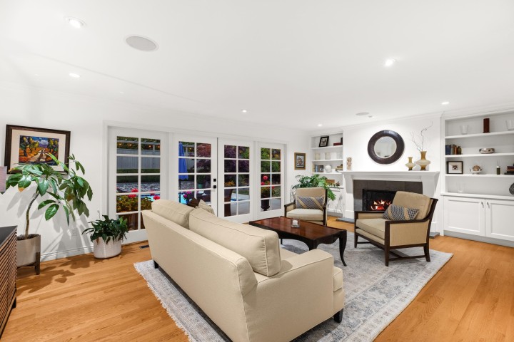 Photo 14 at 885 Margaree Place, Cedardale, West Vancouver